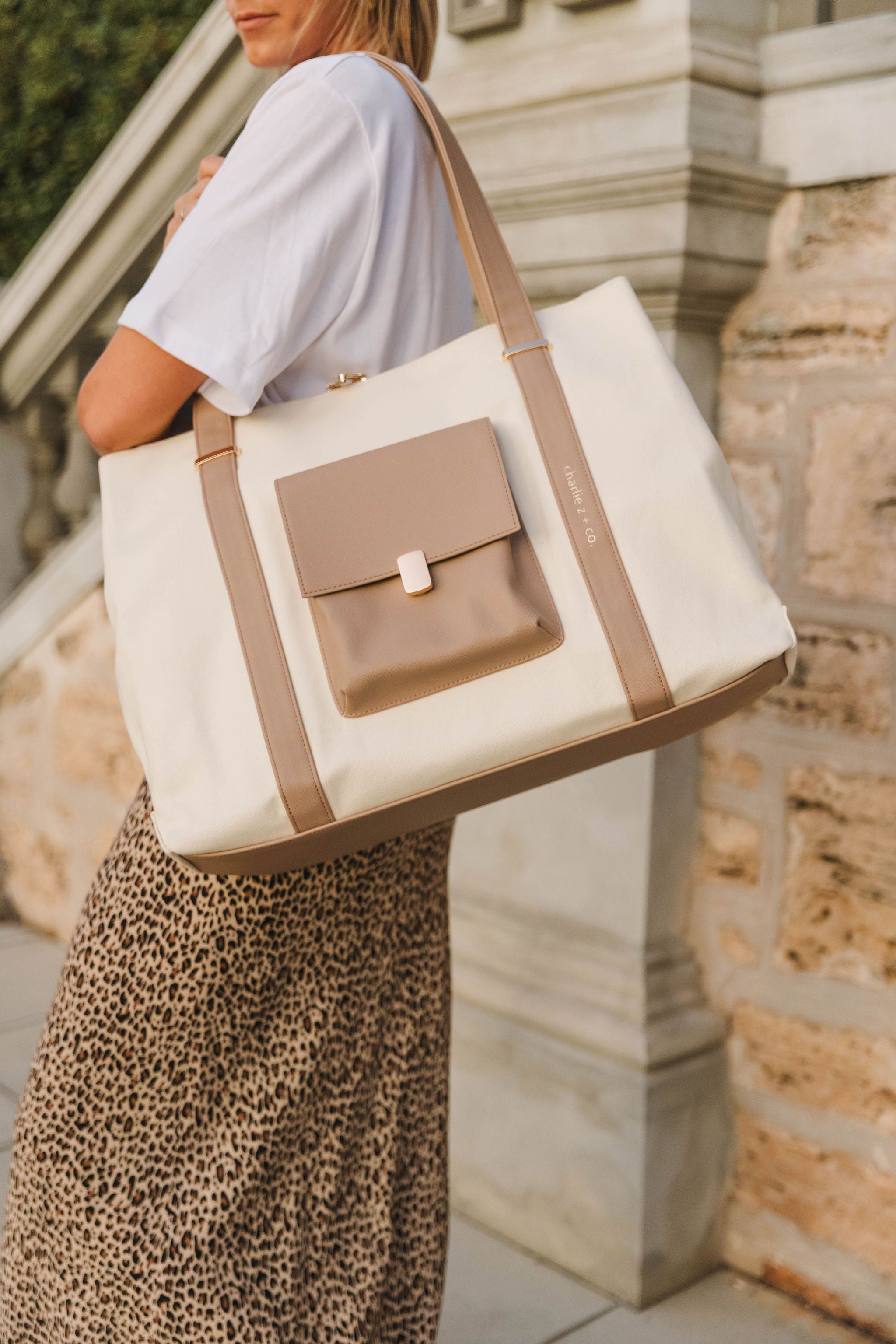 Gigi Laptop Tote Bag - Vanilla – charlie z + co